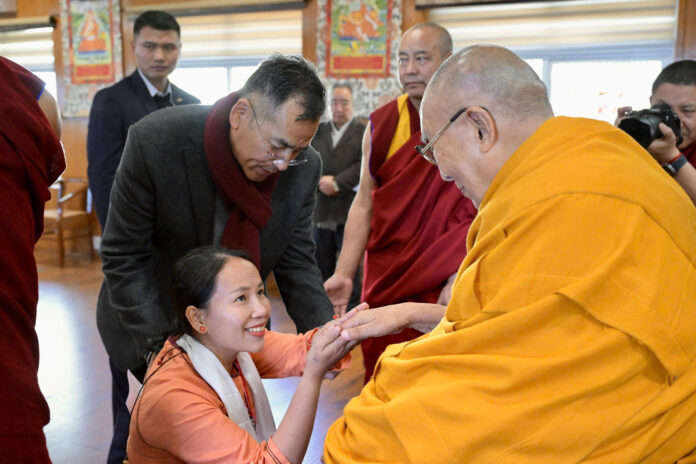 85cda63d8c983cc66589